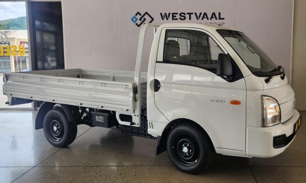 Hyundai H100 2.6 D Euro II Dropside Aircon