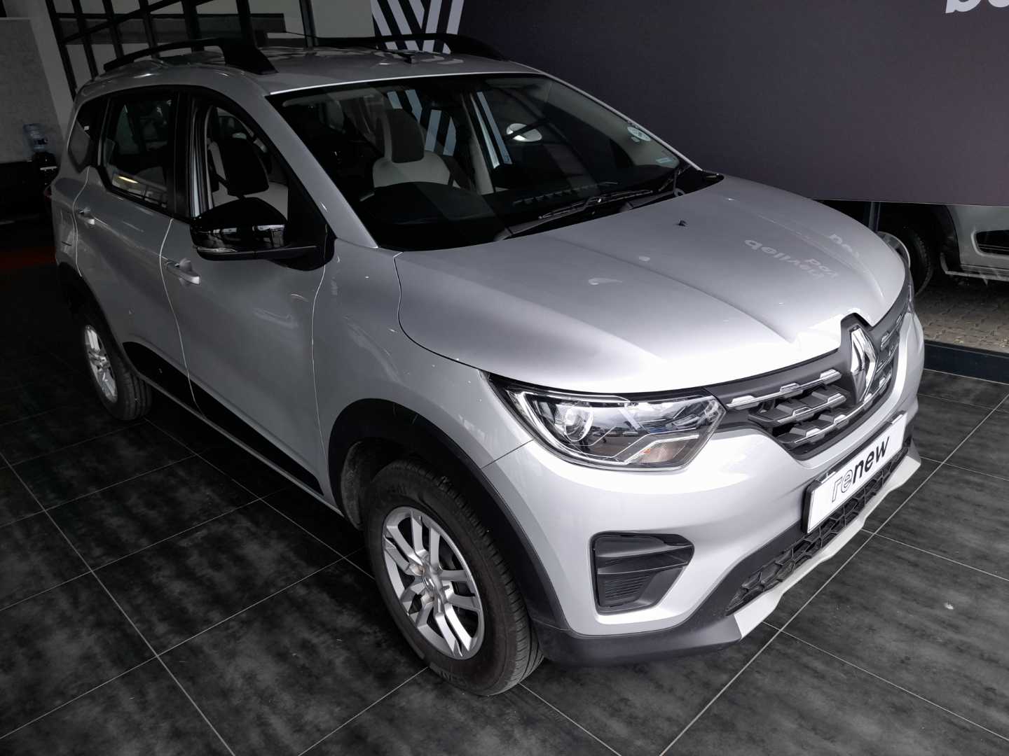 Renault Triber 1.0 Zen