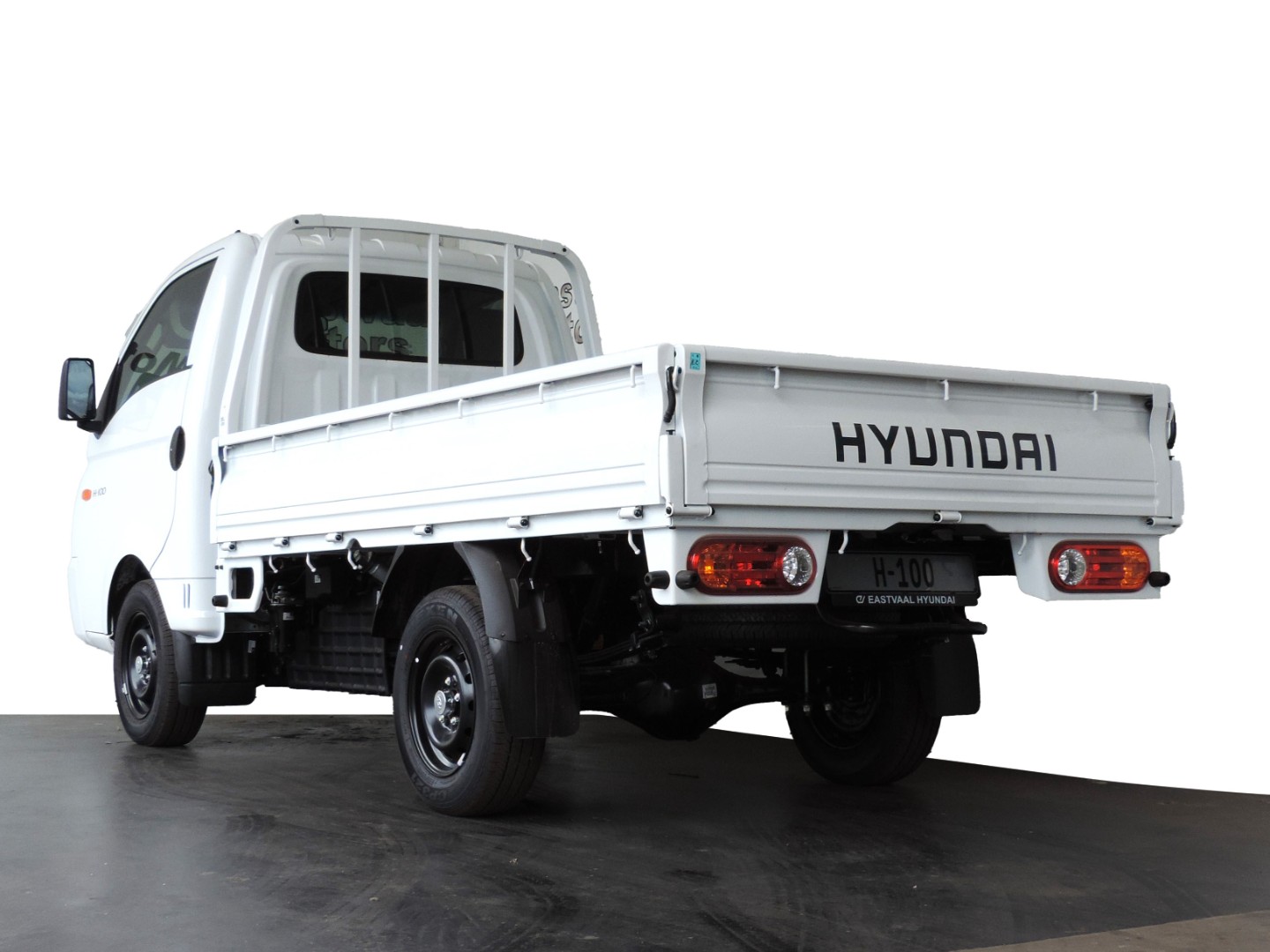 HYUNDAI H100 2.6D A/C F/C D/S - 4 