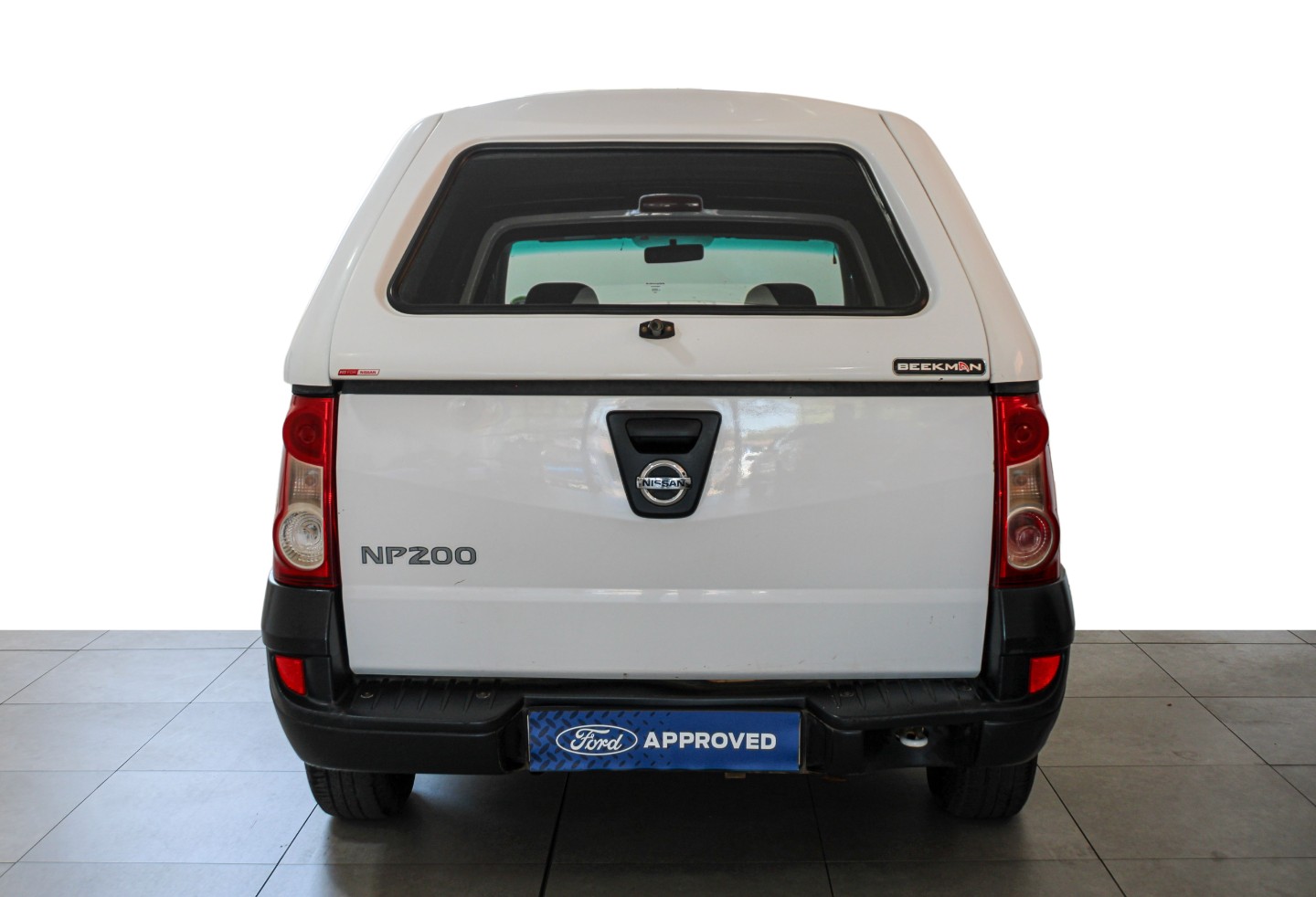 NISSAN NP200 1.6  P/U S/C - 5 