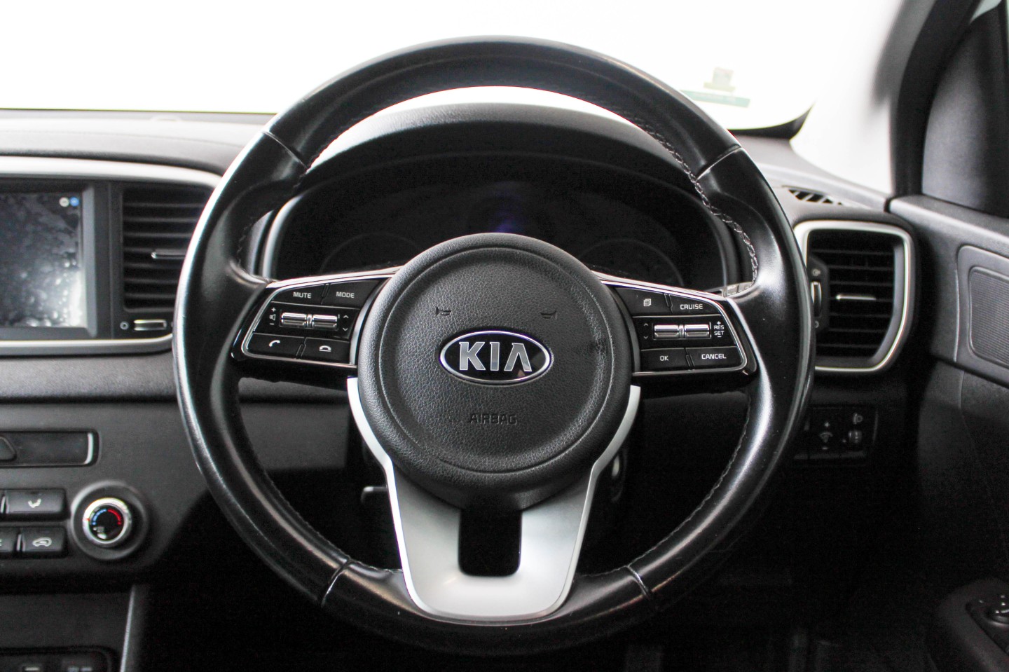 KIA SPORTAGE 1.6 GDI IGNITE A/T - 11 