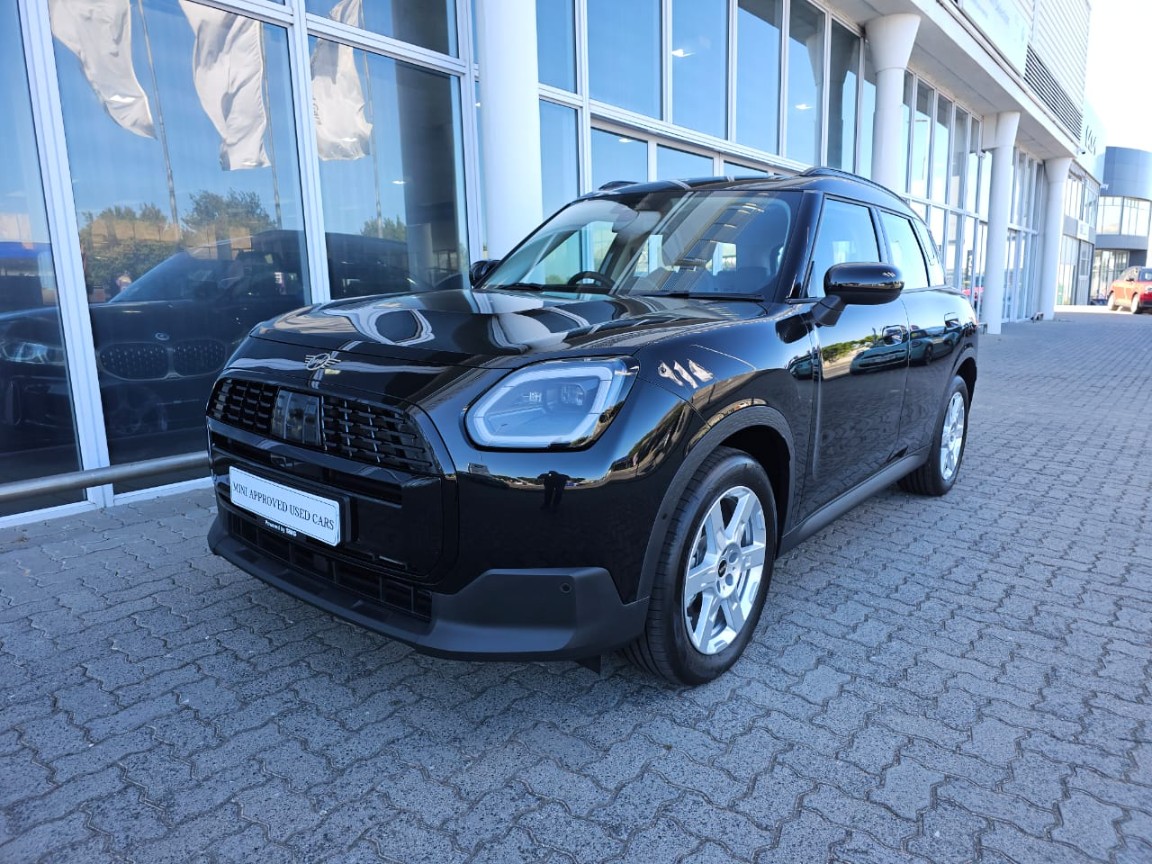 MINI Cooper Auto (F66)