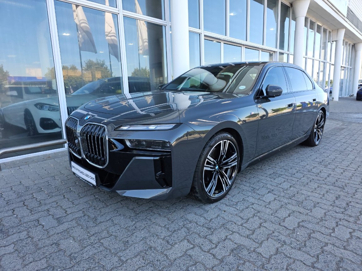 BMW 740i (G70) M-Sport