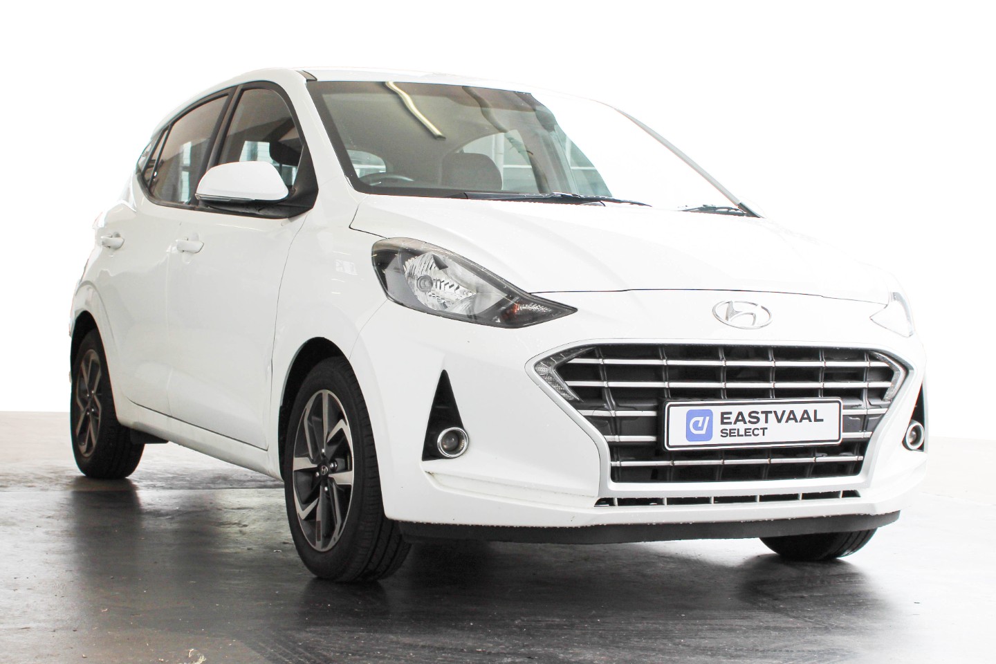 HYUNDAI i10 GRAND i10 1.2 FLUID - Main Vehicle Image