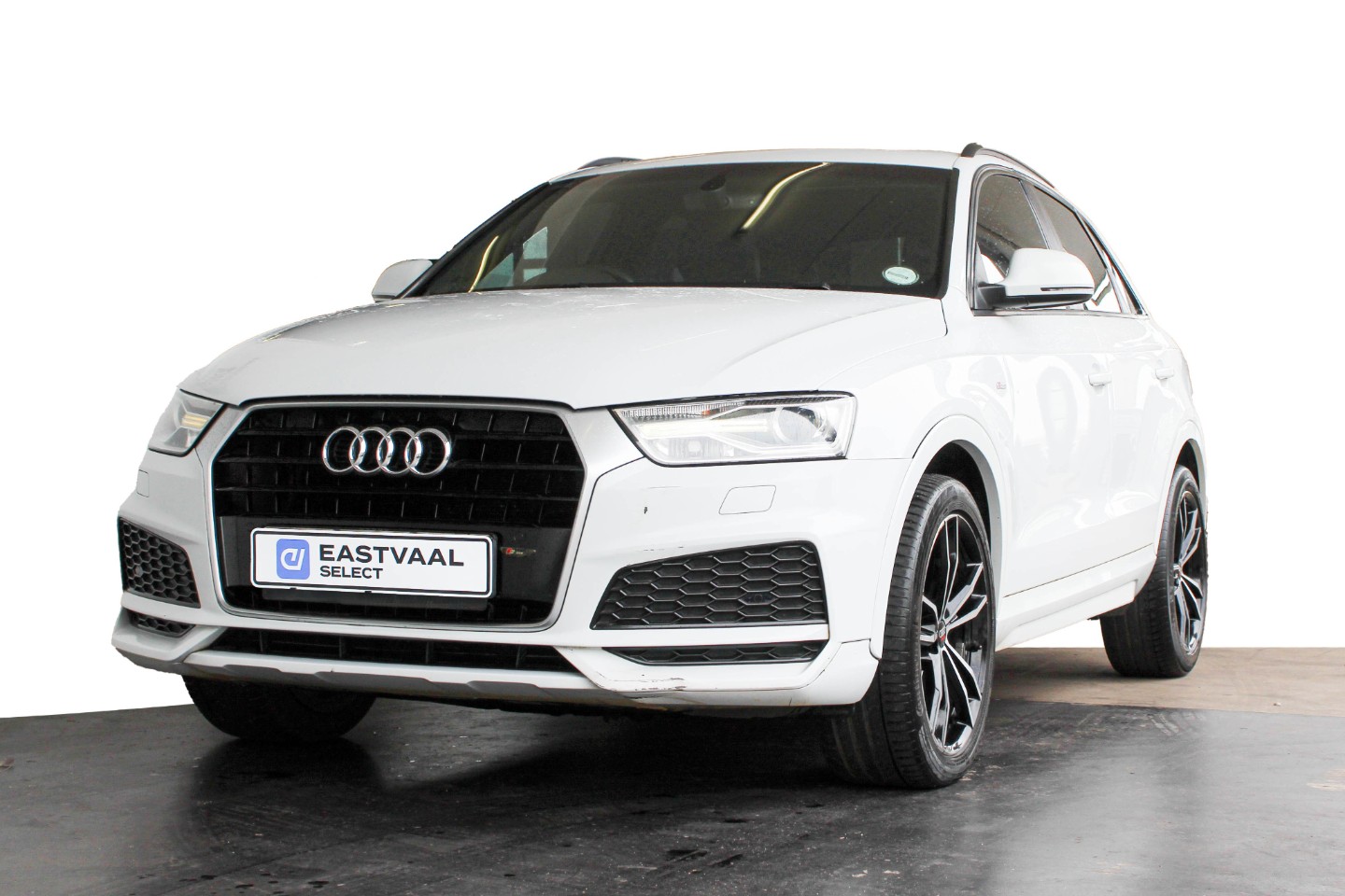 AUDI Q3 1.4T FSI STRONIC (110KW) - 2 