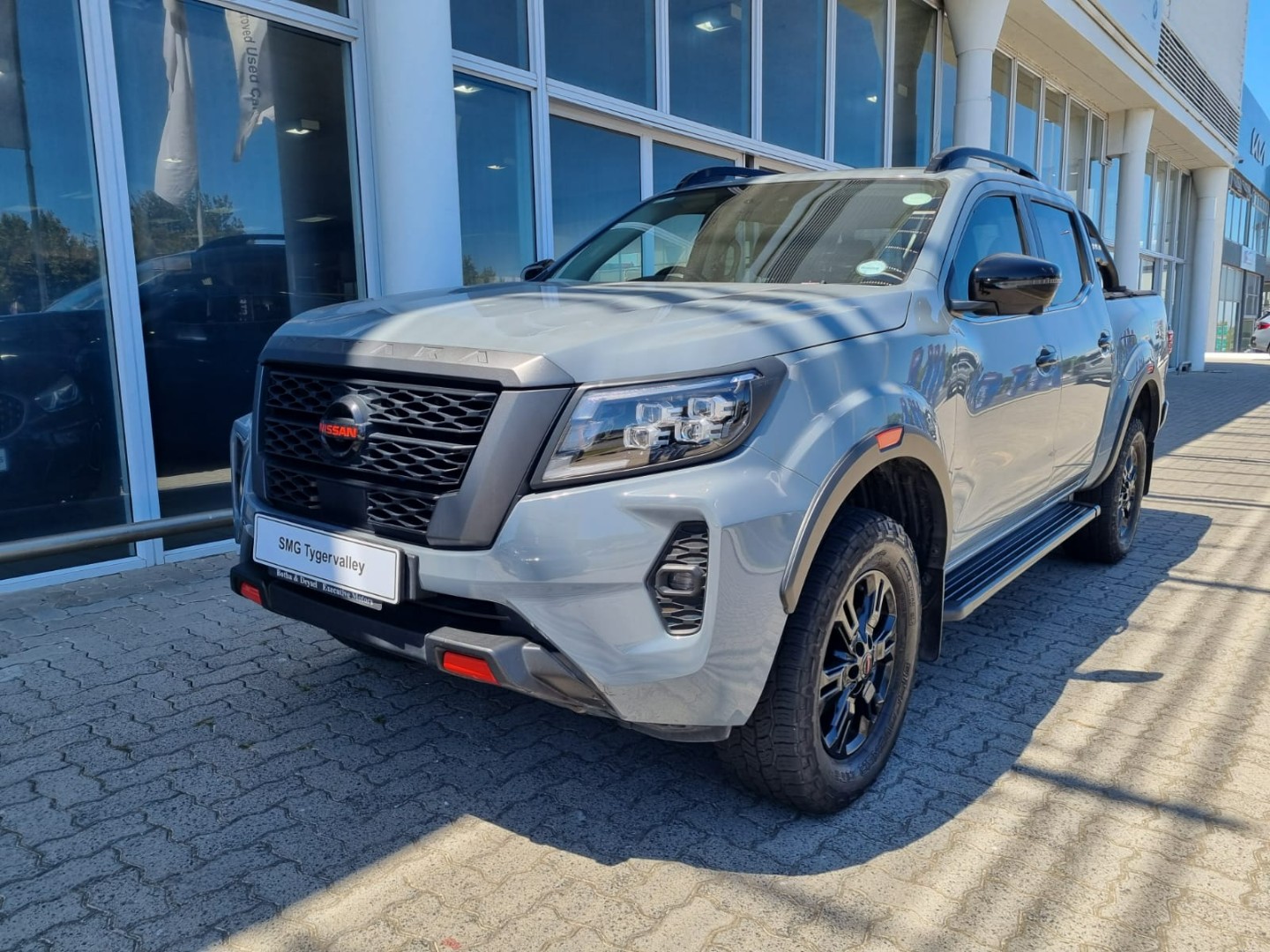 Nissan Navara 2.5 DDTi Pro-4X Double Cab Auto 4x4