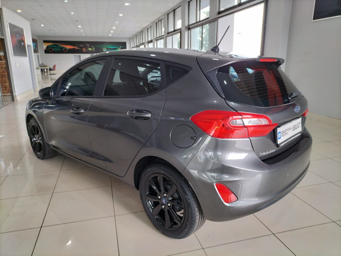 FORD FIESTA 1.5 TDCi TREND 5Dr - 4 