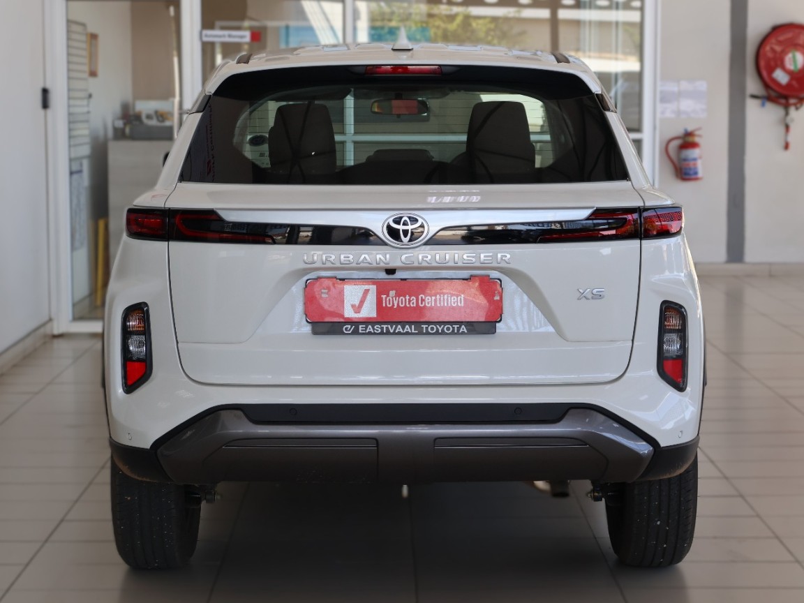 TOYOTA Urban 1.5 Xs MT (54H) - 7 