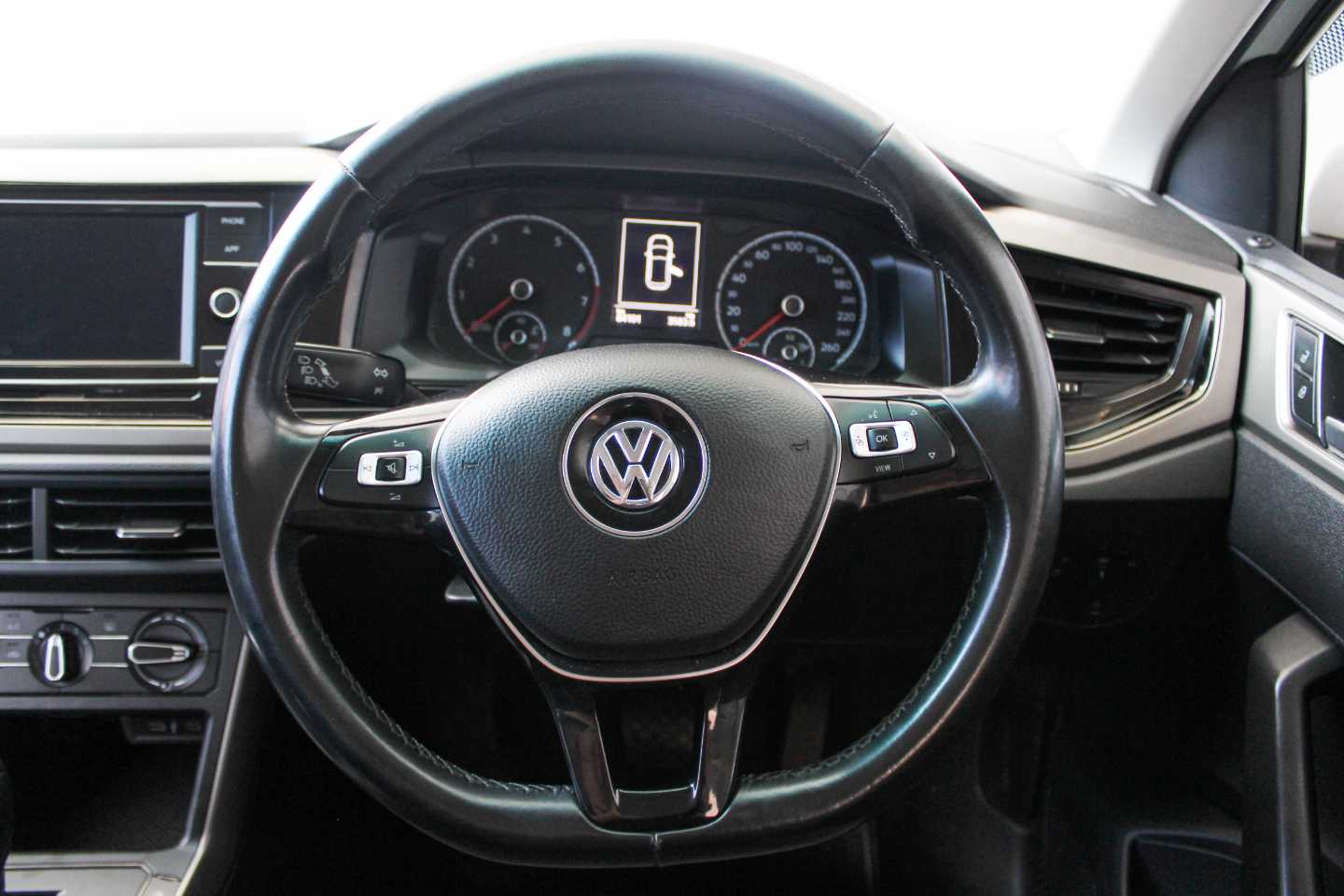 VOLKSWAGEN POLO 1.0 TSI COMFORTLINE DSG - 11 