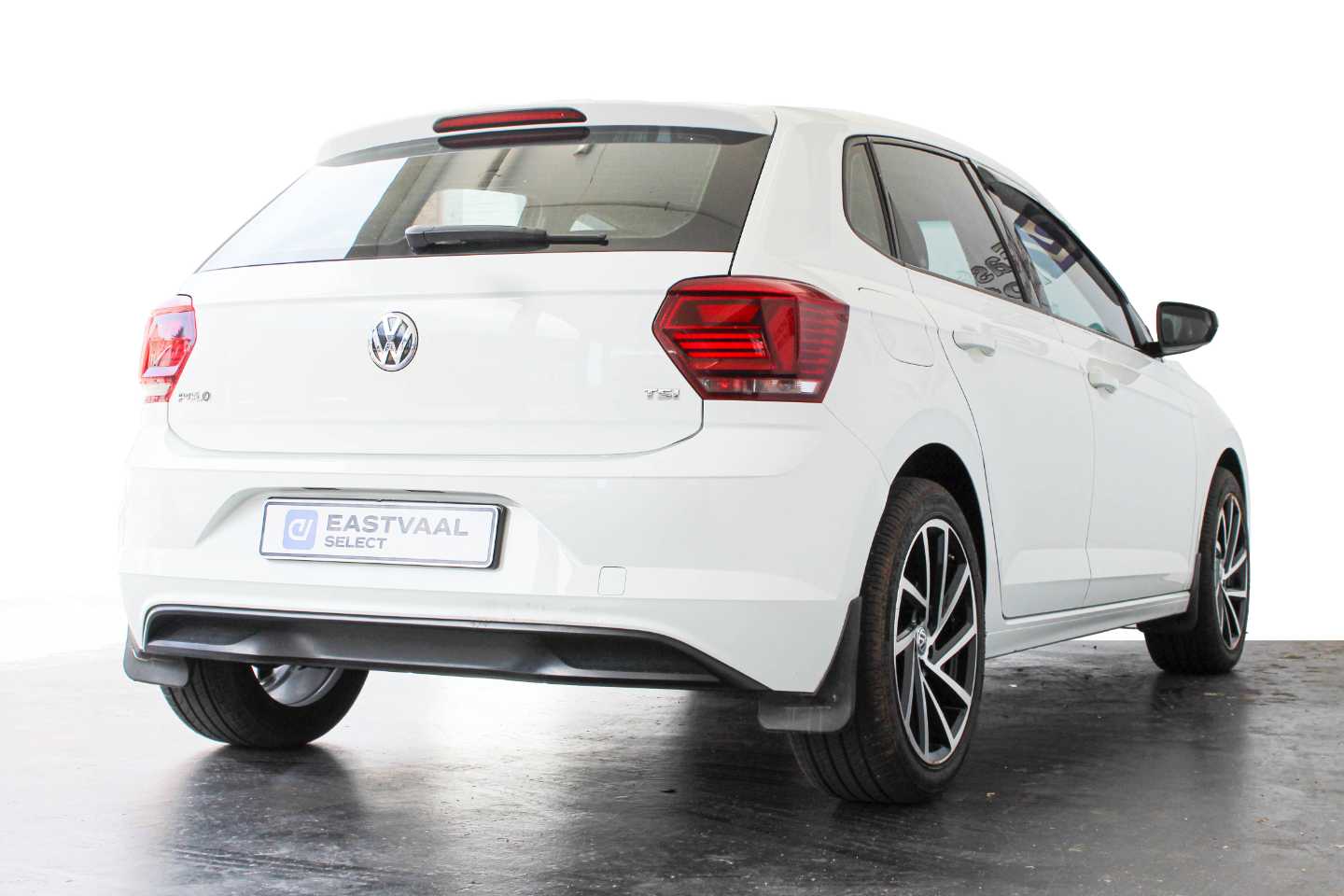 VOLKSWAGEN POLO 1.0 TSI COMFORTLINE DSG - 9 