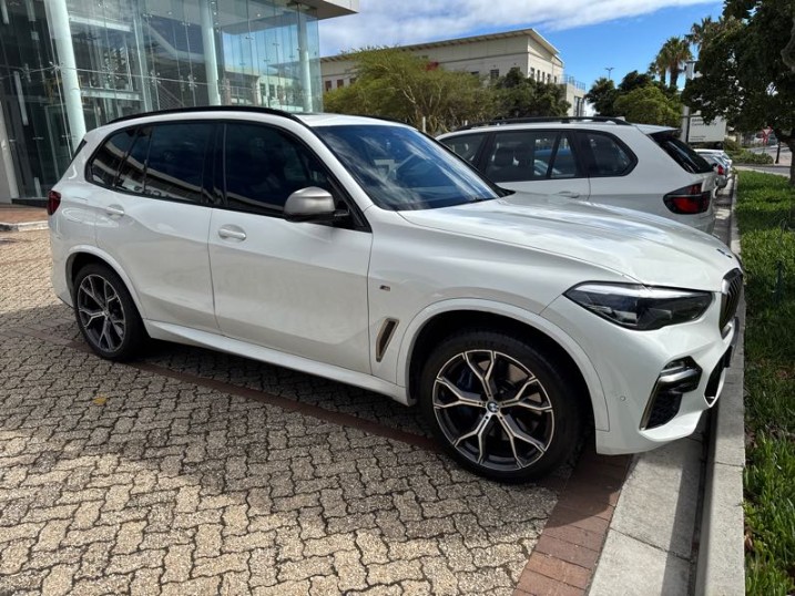 BMW X5 (G05) M50i