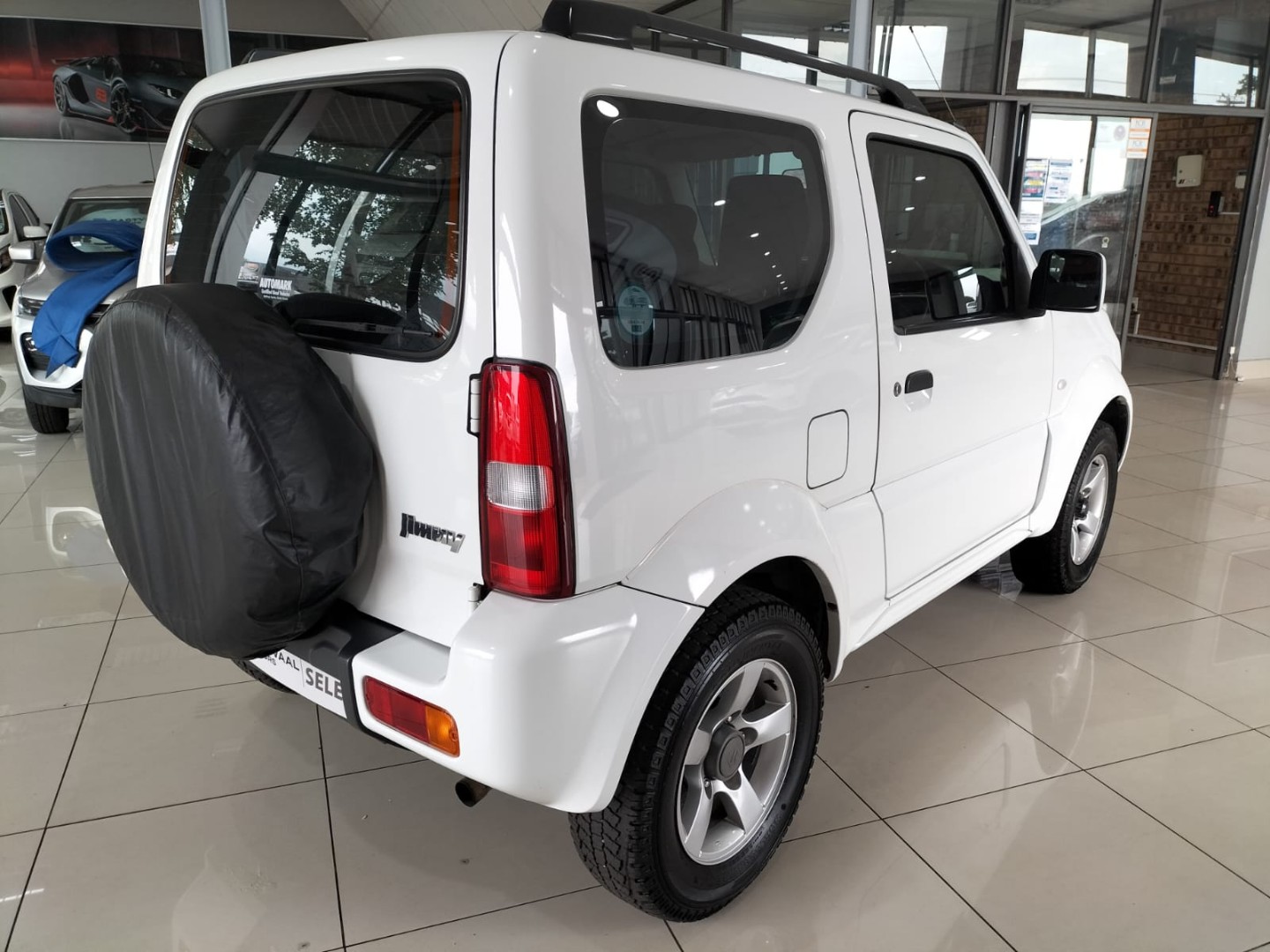 SUZUKI JIMNY 1.3 - 7 