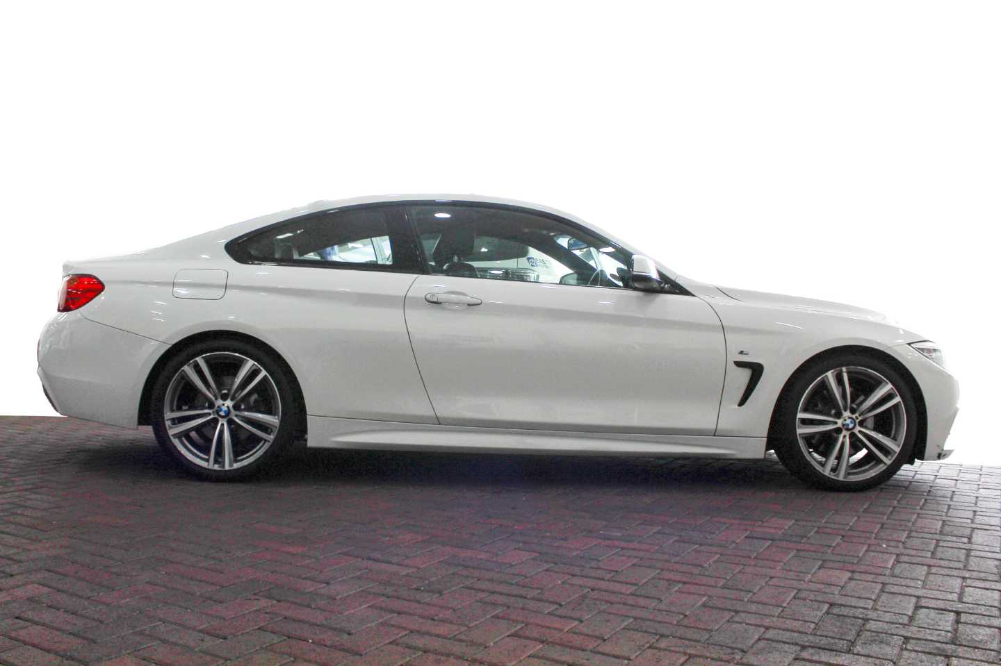 BMW 4 SERIES (F32) 428i COUPE M SPORT (F32) - 7 