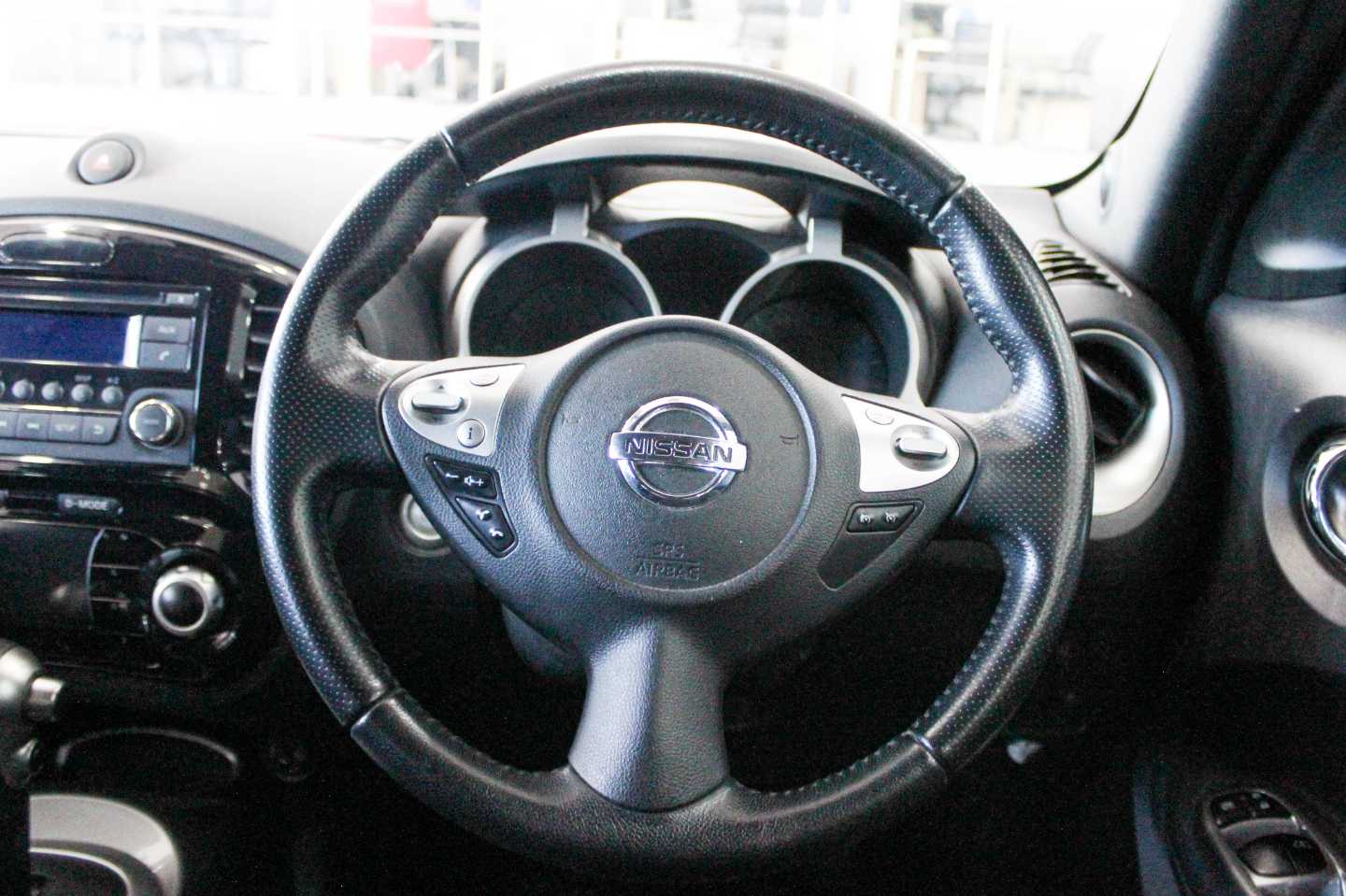 NISSAN JUKE 1.6 ACENTA + CVT - 16 