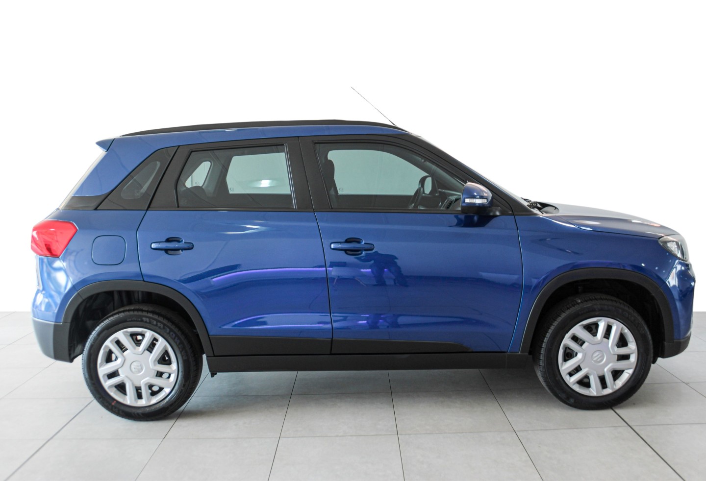 SUZUKI VITARA BREZZA 1.5 GL - 7 