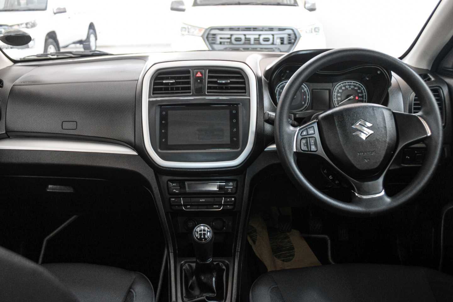 SUZUKI VITARA BREZZA 1.5 GL - 12 