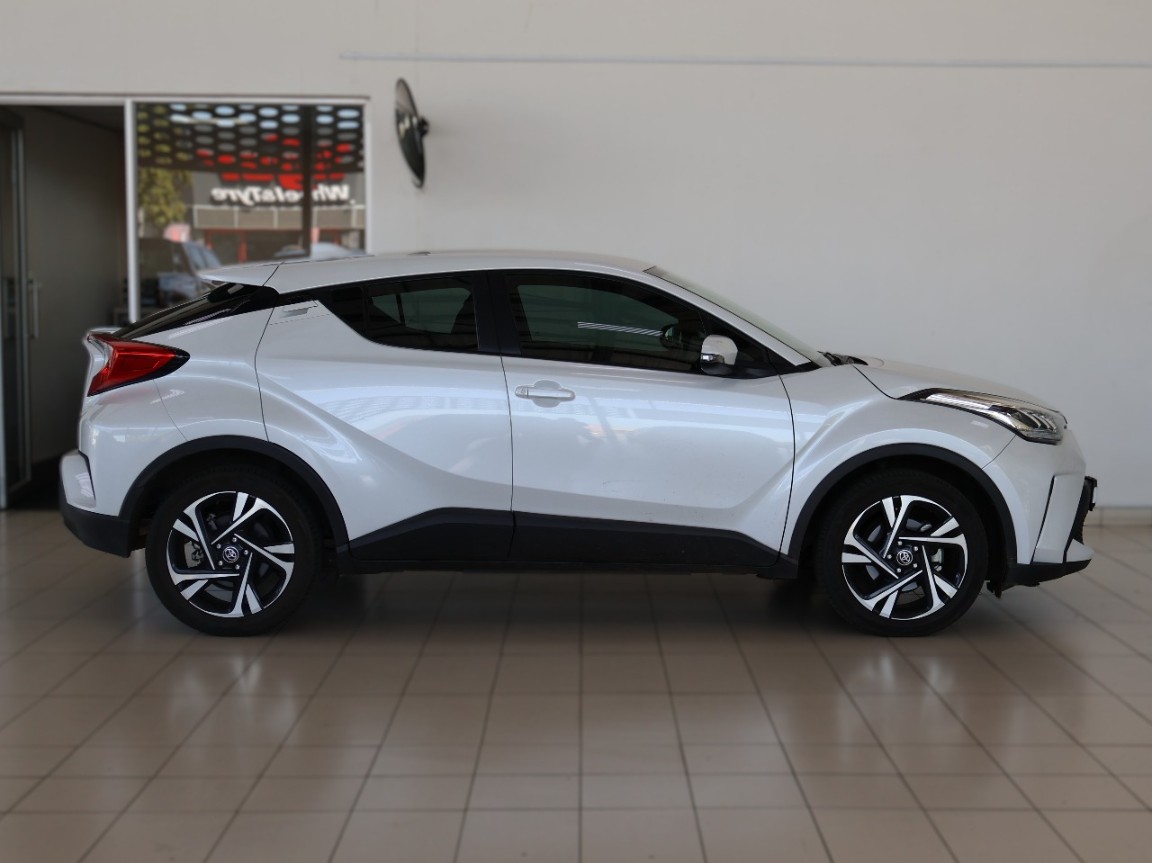 TOYOTA C-HR 1.2T PLUS CVT - 3 