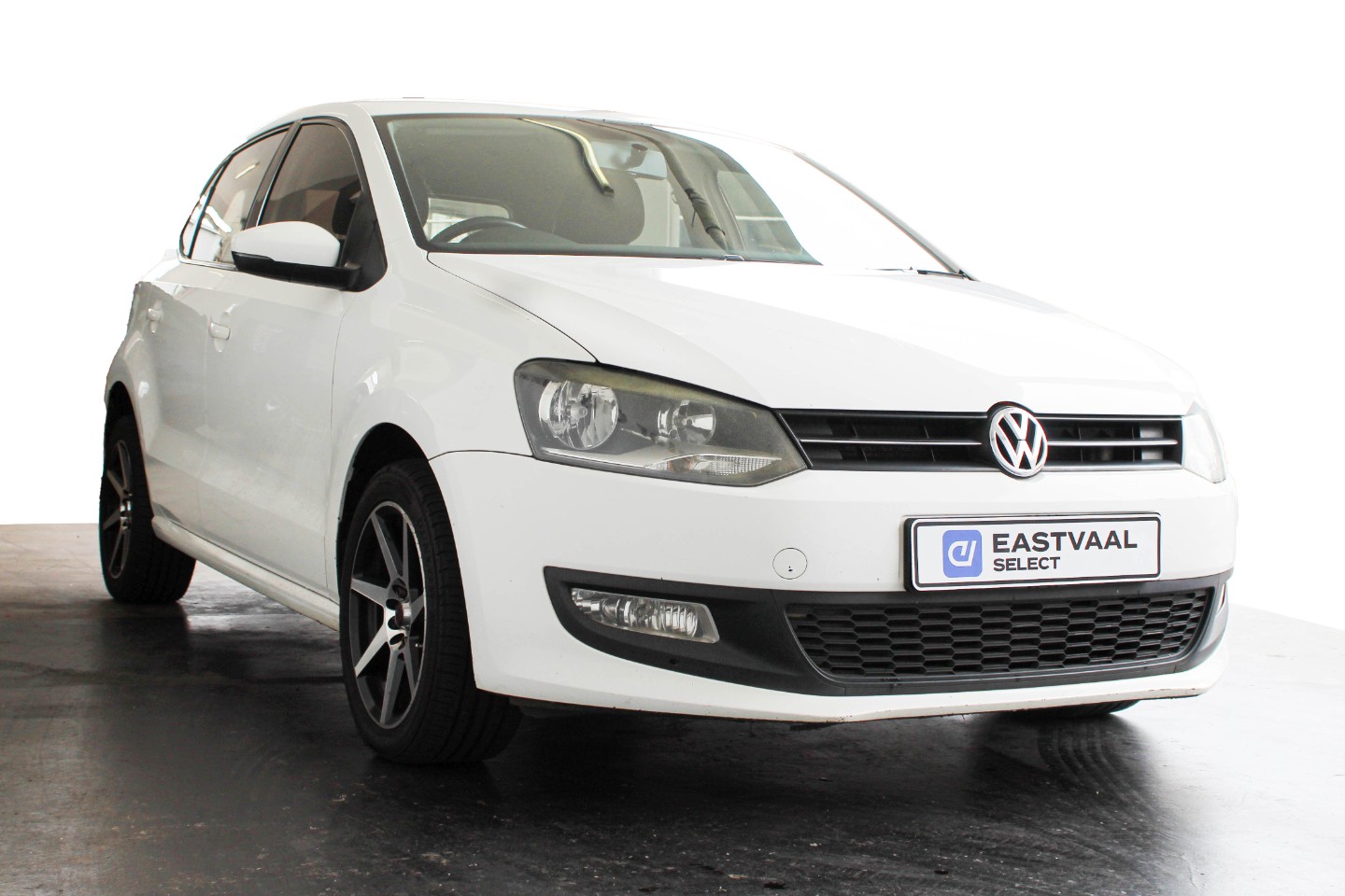 VOLKSWAGEN POLO 1.6 TDI COMFORTLINE 5DR - 0 