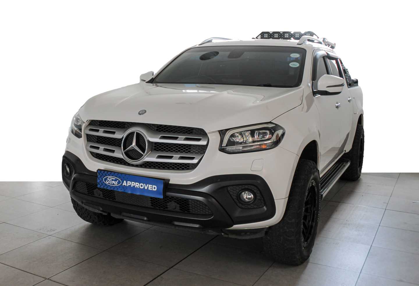 MERCEDES-BENZ X-CLASS X250d 4X4 PROGRESSIVE A/T - 2 