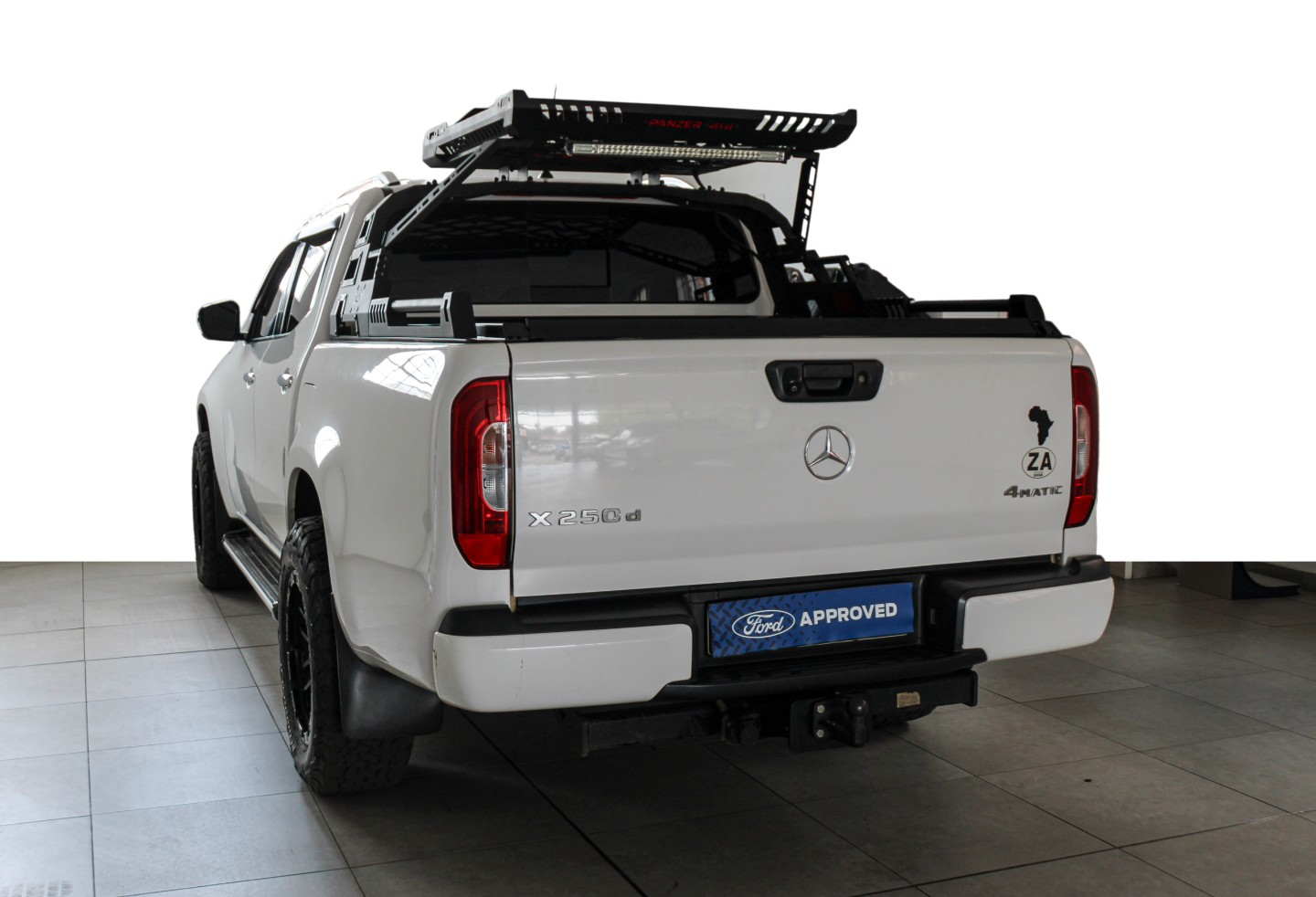 MERCEDES-BENZ X-CLASS X250d 4X4 PROGRESSIVE A/T - 4 