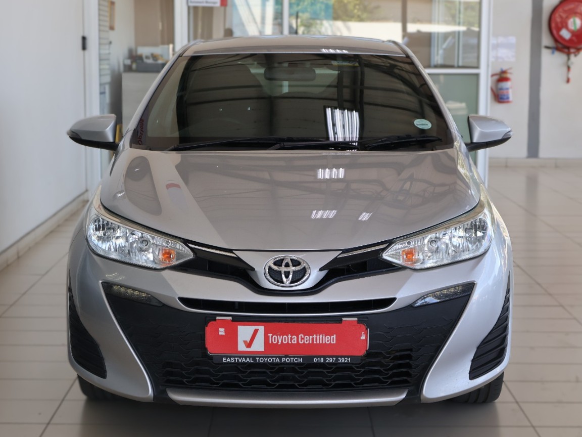 TOYOTA YARIS 1.5 Xs 5Dr - 2 