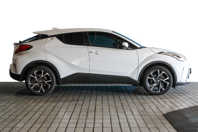 TOYOTA C-HR 1.2T PLUS CVT - 7 