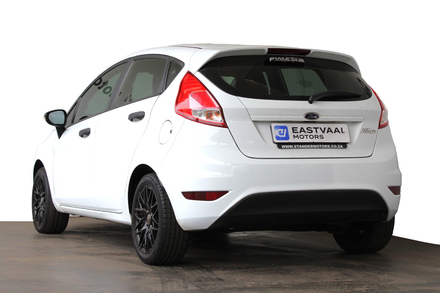 FORD FIESTA 1.4 AMBIENTE 5 Dr - 10 