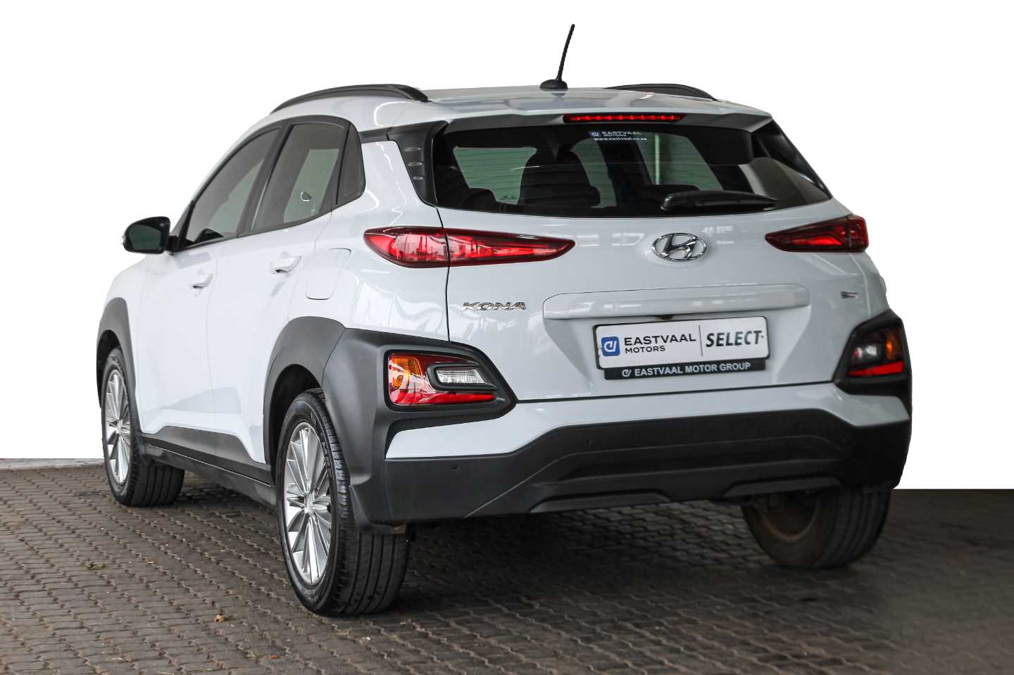 HYUNDAI KONA 2.0 EXECUTIVE A/T - 2 