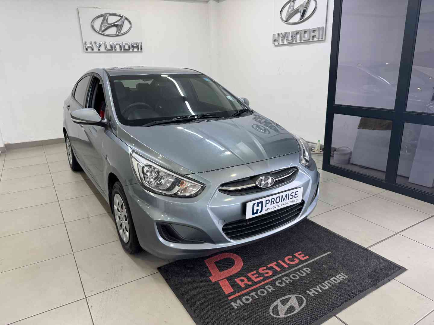 Hyundai Accent IV 1.6 GL Motion