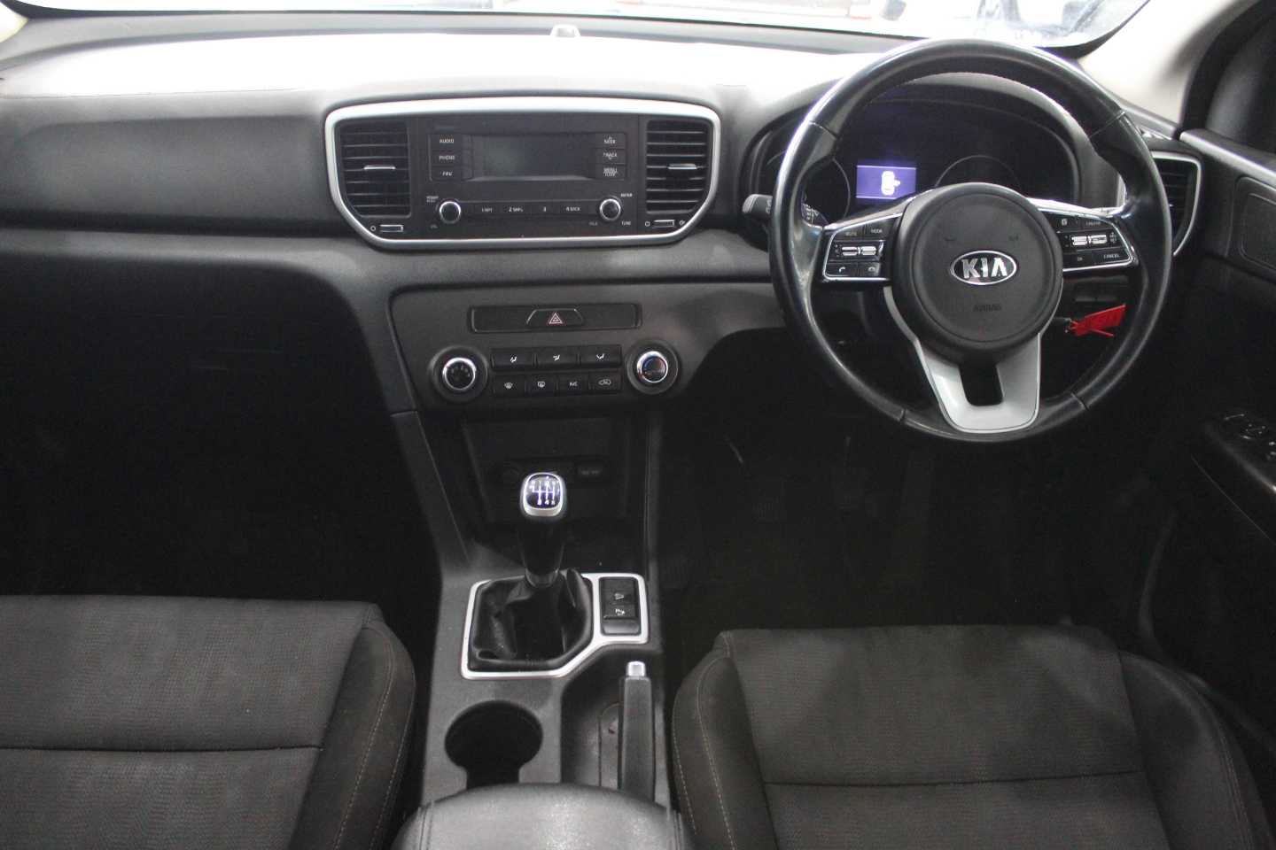 KIA SPORTAGE 2.0 IGNITE + - 15 