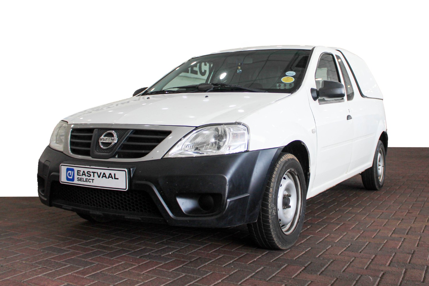 NISSAN NP200 1.6  P/U S/C - 2 