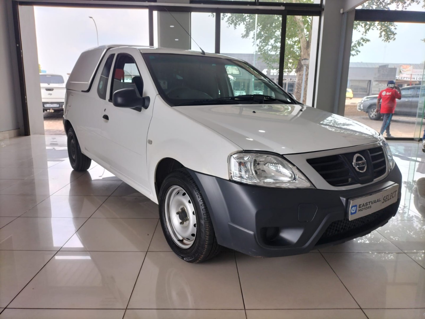 Nissan NP200 1.6 (8V)