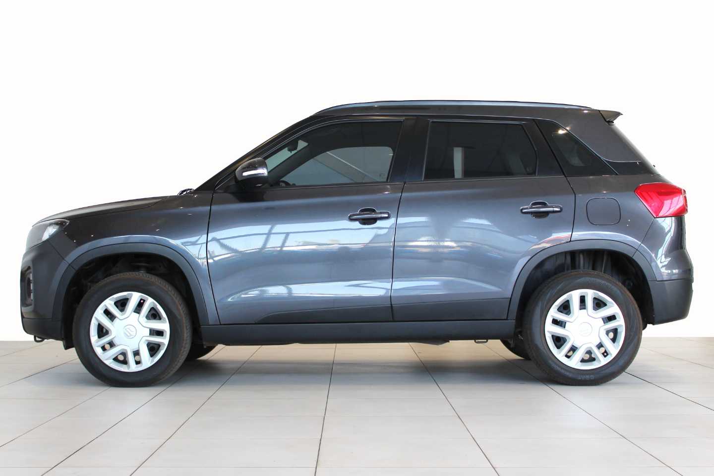 SUZUKI VITARA BREZZA 1.5 GL A/T - 3 