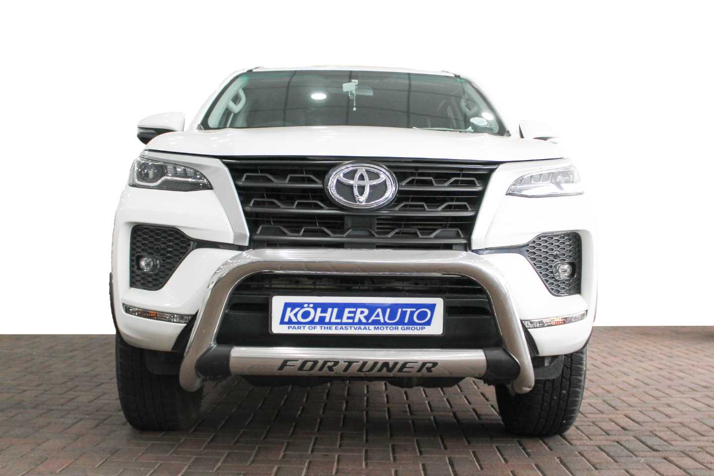 TOYOTA FORTUNER 2.4GD-6 R/B A/T - 2 