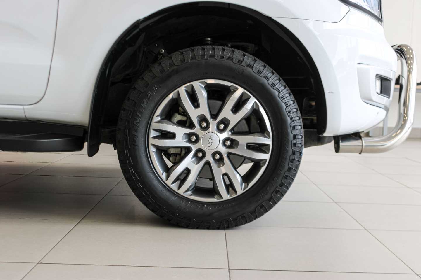 FORD EVEREST 2.0D BI-TURBO XLT A/T - 9 