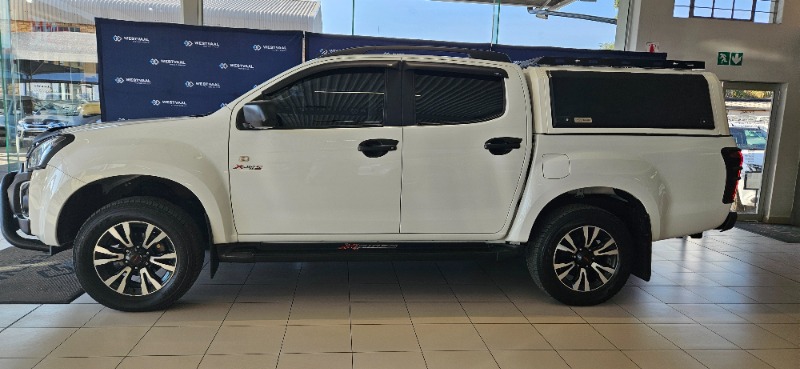 2022 ISUZU D-MAX 300 X-RidER A/T D/C P/U For Sale in North West Province, Brits