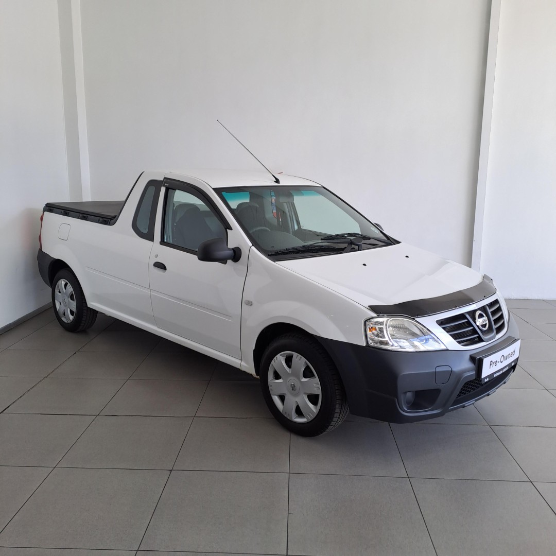 Nissan NP200 1.6i Pack