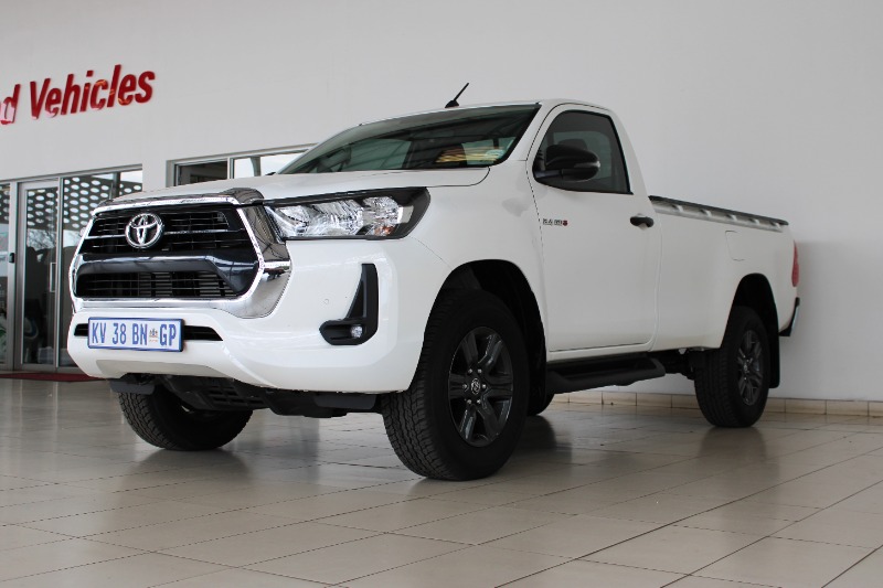 TOYOTA HILUX 2016 ON HiluxSC 2.4GD6 RB RAI MT (C07) - 1 