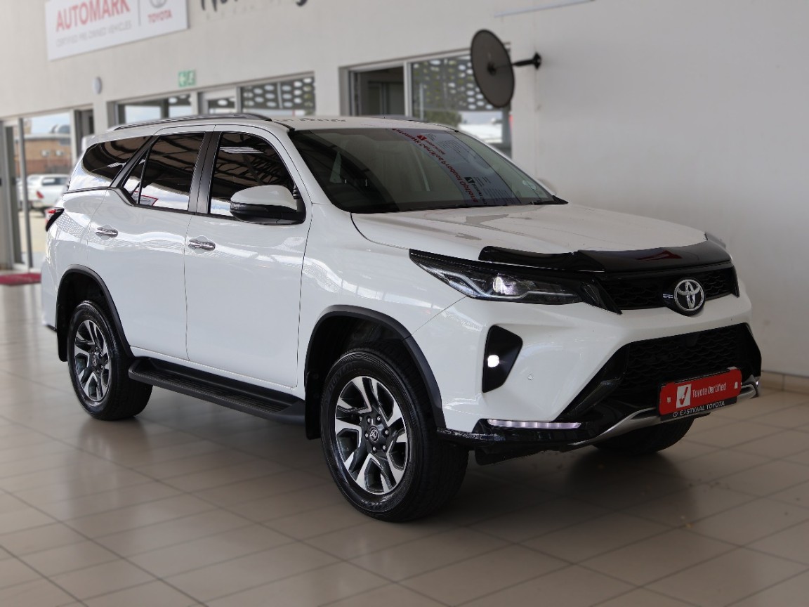 Toyota Fortuner VI 2.4GD-6 Raised Body Auto