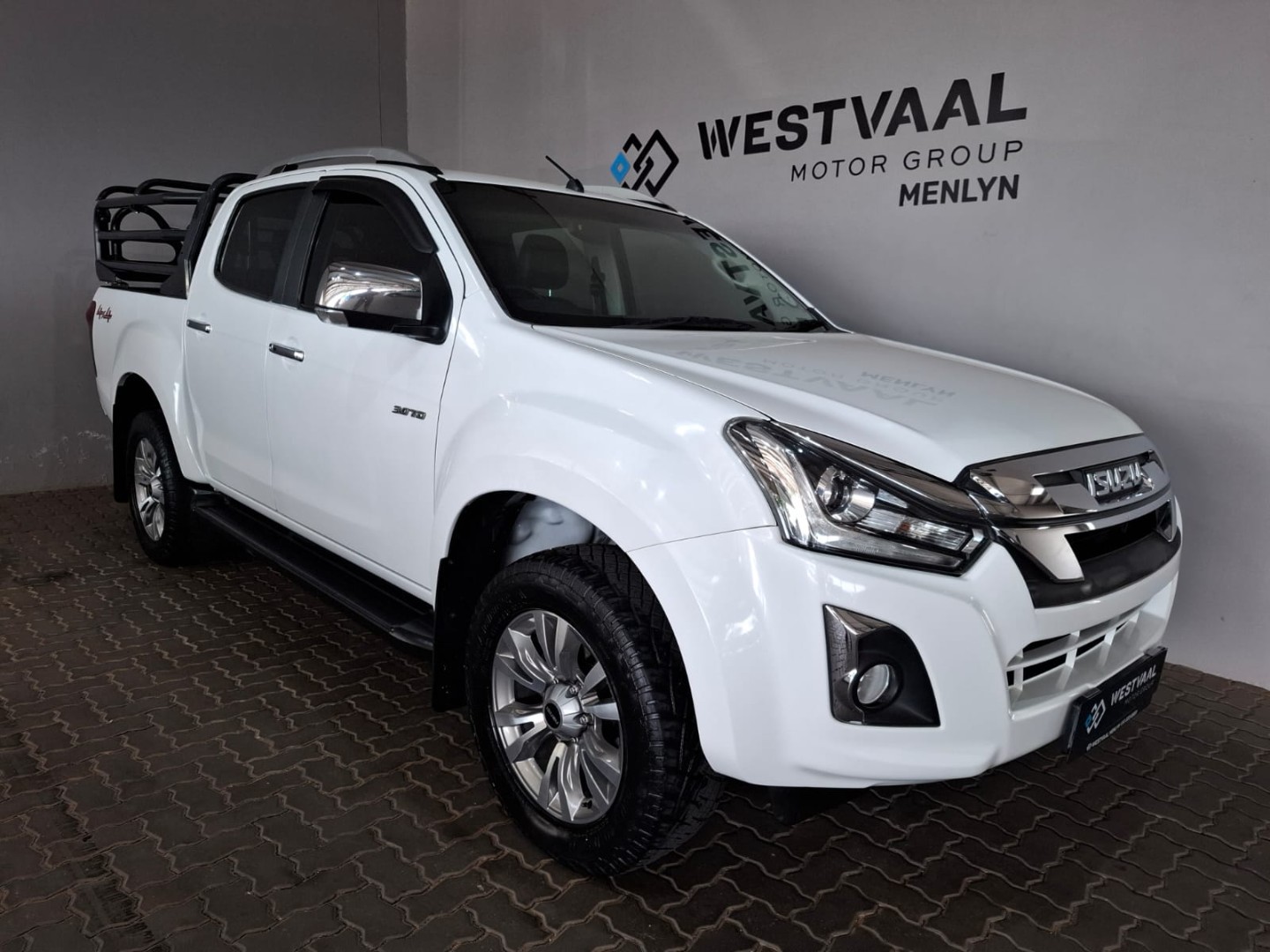 Isuzu D-Max 300 LX Double Cab Pick Up 4x4