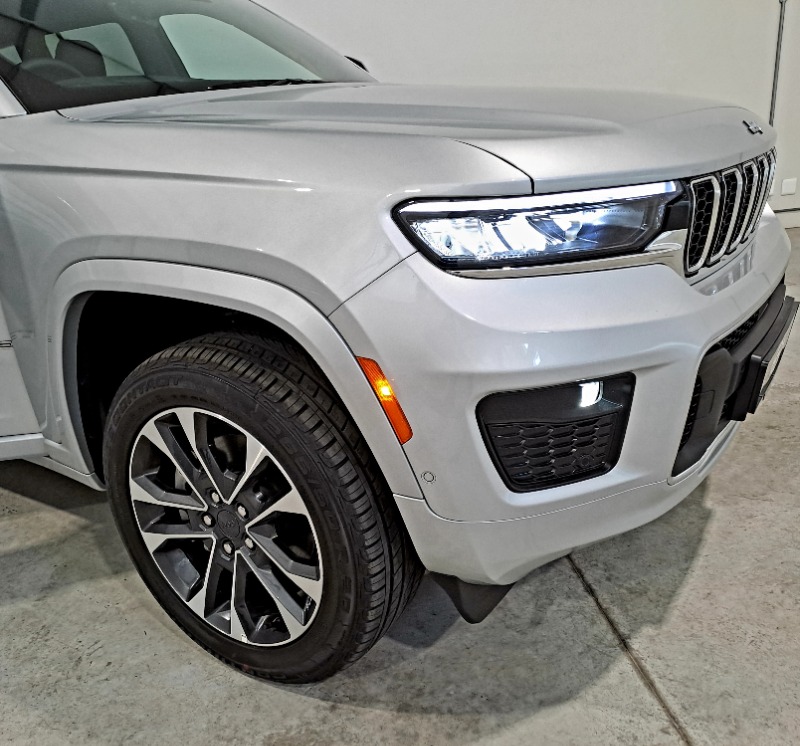 Automatic JEEP GRAND CHEROKEE 3.6L OVERLAND 2024 for sale