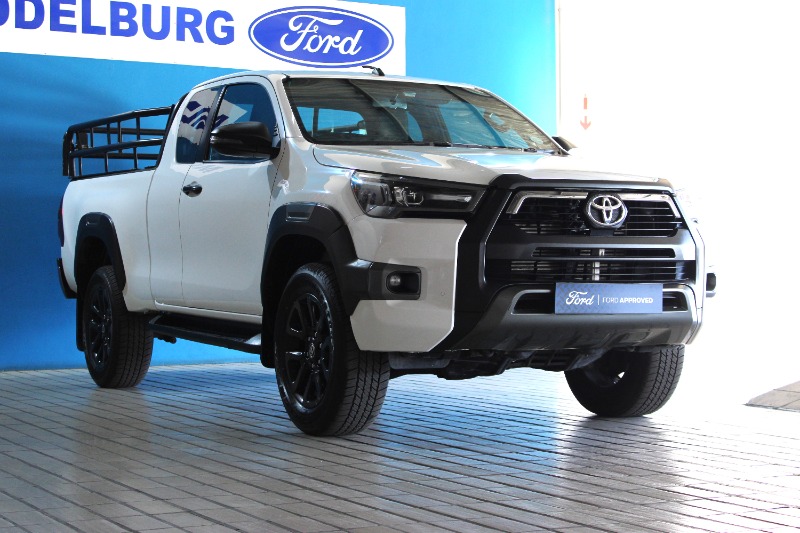 TOYOTA HILUX 2.8 GD-6 RB LEGEND A/T P/U E/CAB for Sale in South Africa