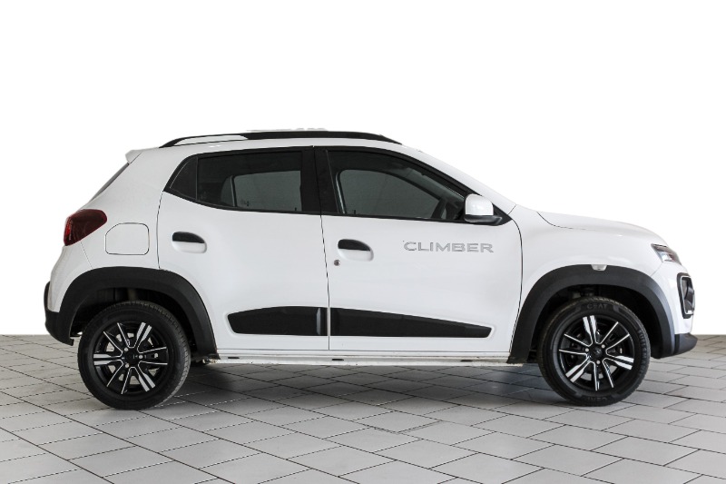 RENAULT KWID 1.0 CLIMBER 5DR - 7 