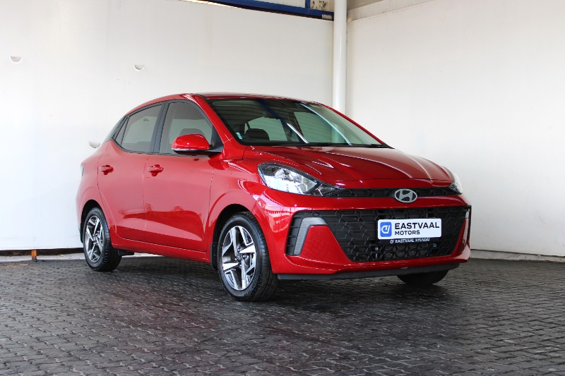 HYUNDAI i10 GRAND i10 1.2 FLUID (4DR) for Sale in South Africa