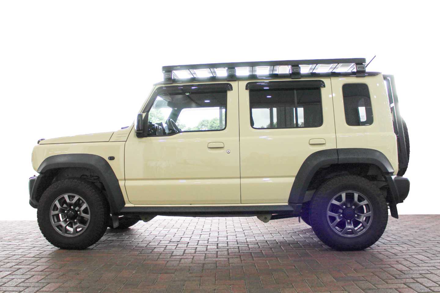 SUZUKI JIMNY 1.5 GLX 5DR - 3 