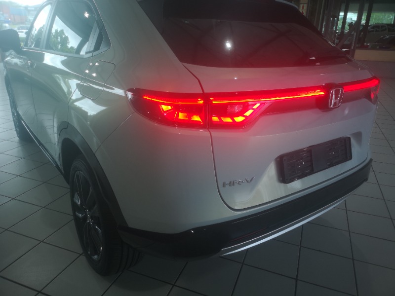 Automatic HONDA Honda HRV 1.5 Executive CVT 2024 for sale