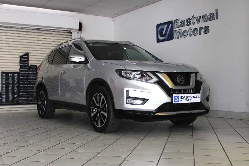 NISSAN X TRAIL 2.5 TEKNA 4X4 CVT 7S for Sale in South Africa