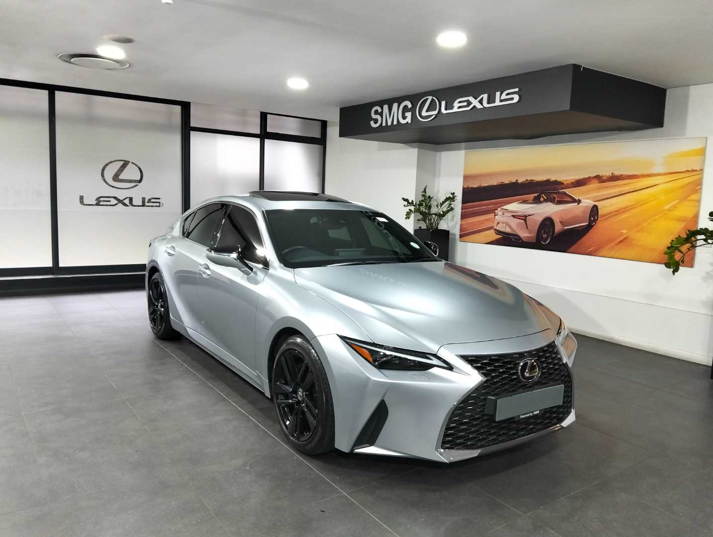 Lexus IS 300h SE