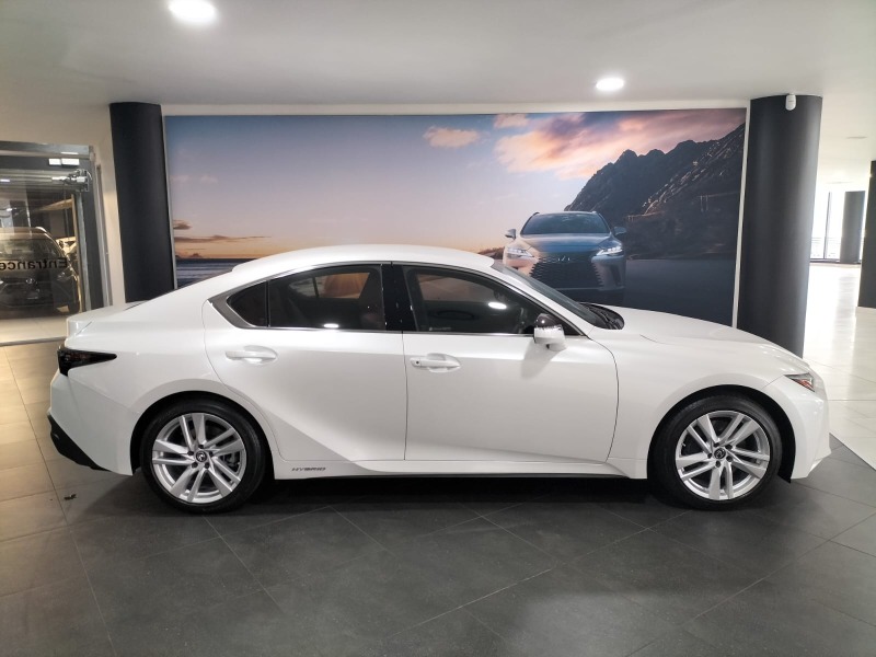 Lexus IS 300h EX 2024 for sale in 