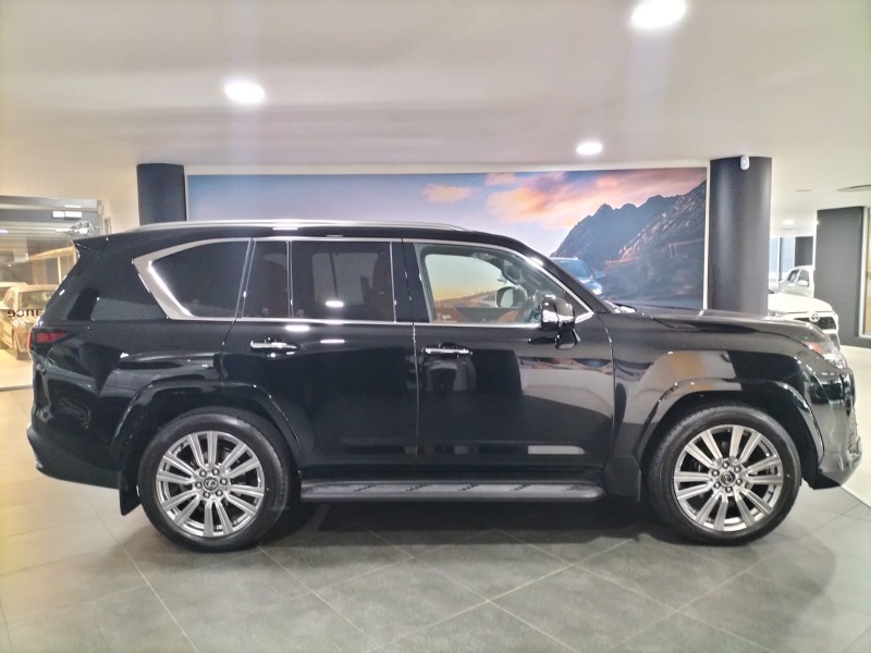 Lexus LX 600 VIP 2024 for sale in 